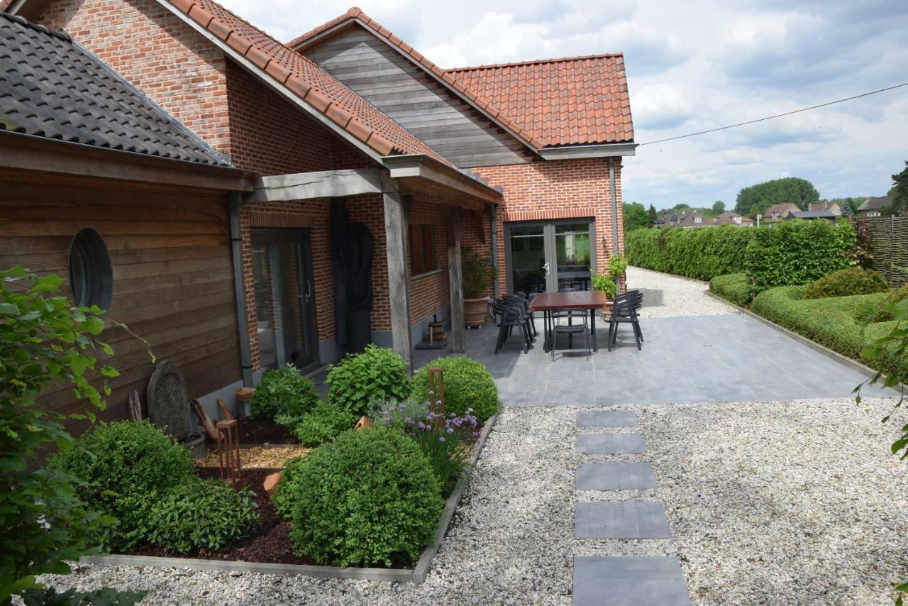 B&B De Nootelaer Meldert 외부 사진