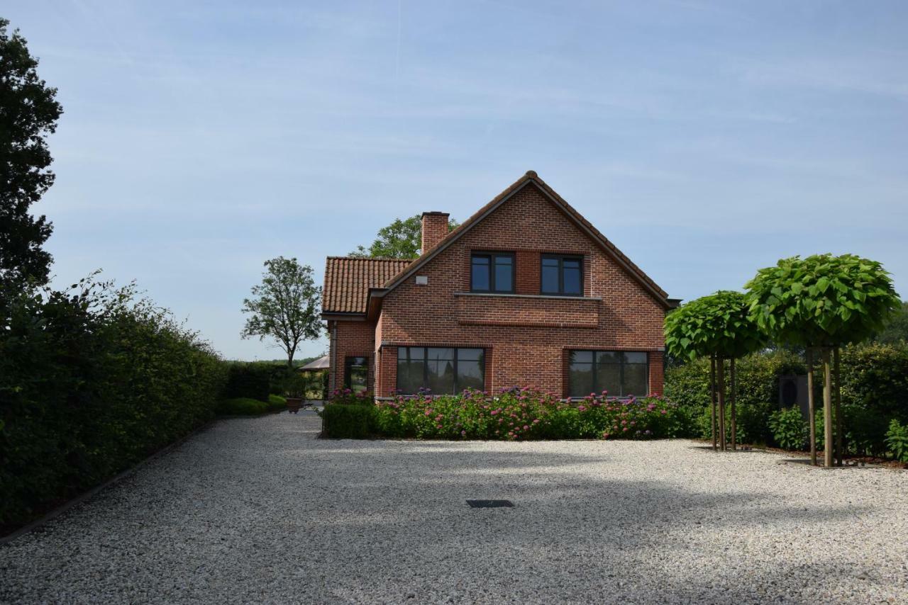B&B De Nootelaer Meldert 외부 사진